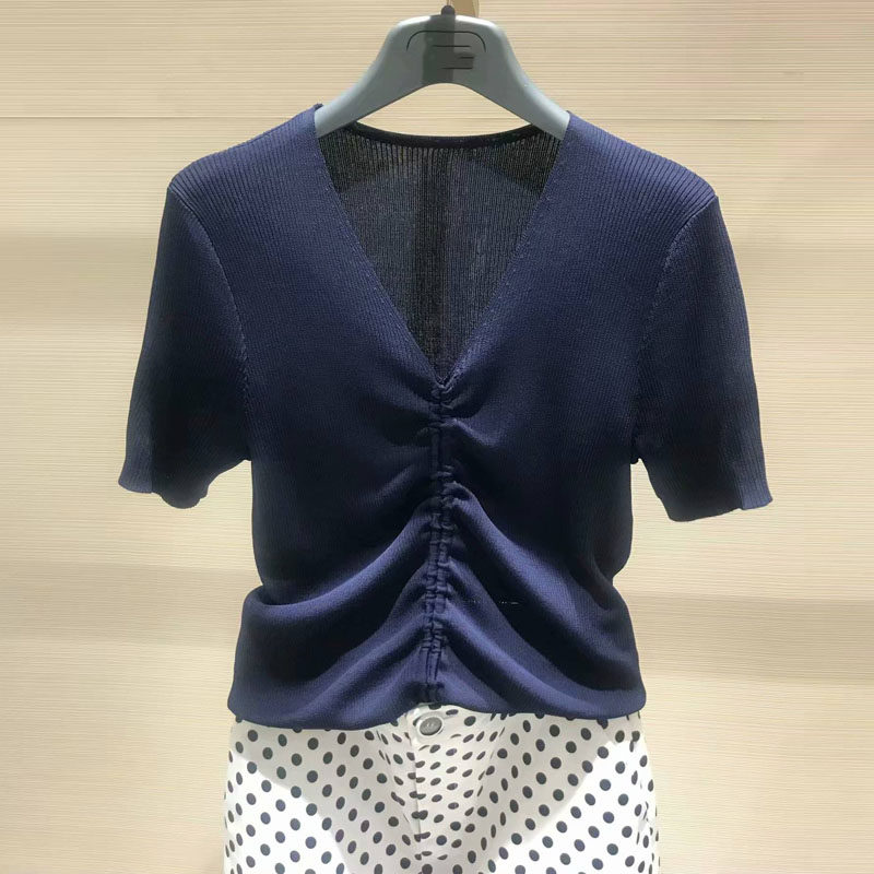 圣阿玛施塔夏2020新款抽绳冰丝t恤 新颖哥弟特惠总店毛针织衫