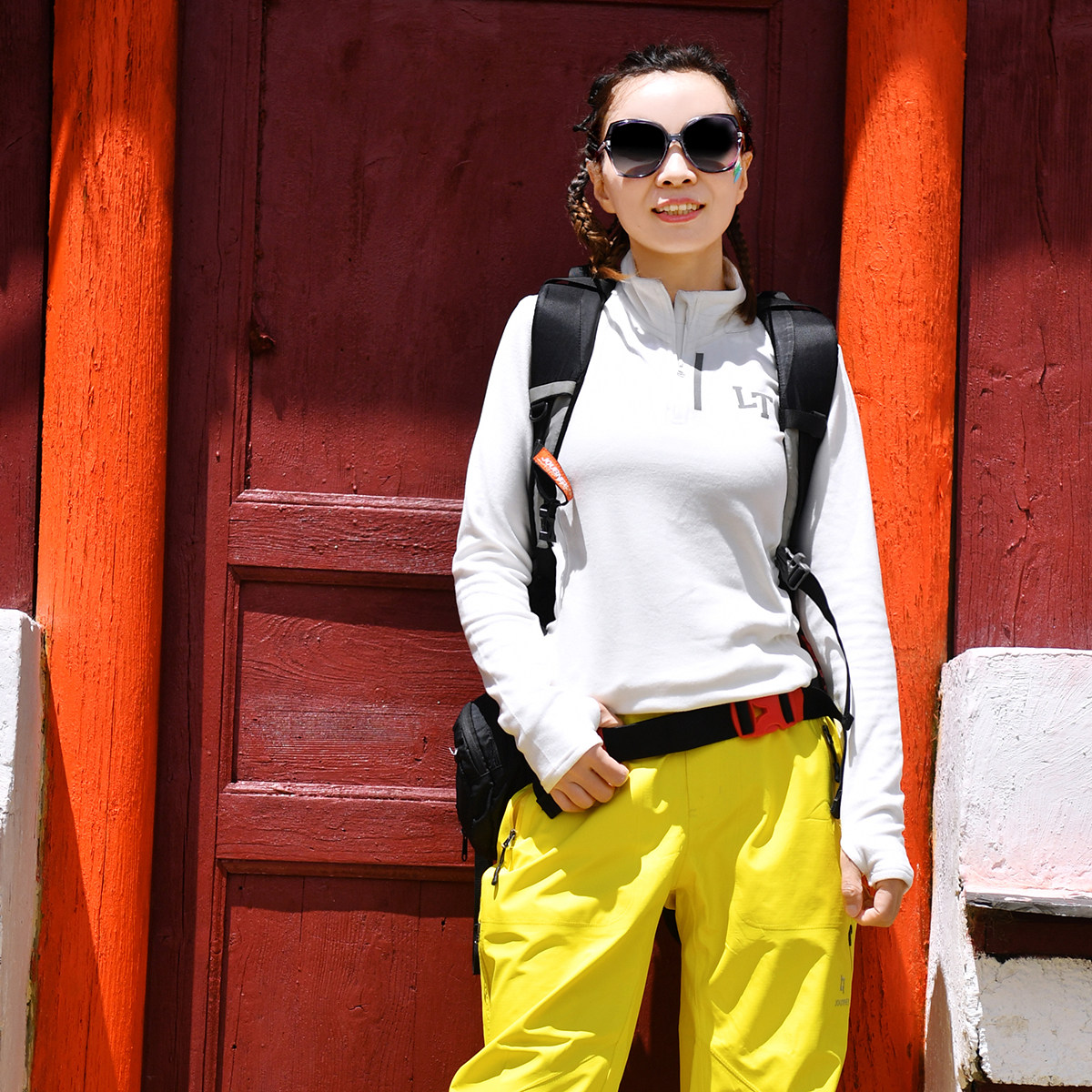 北京森林户外原创内搭休闲旅行登山小立领软糯亲肤套头抓绒衣女式,淘宝优惠券,粉丝福利购,淘宝优惠卷