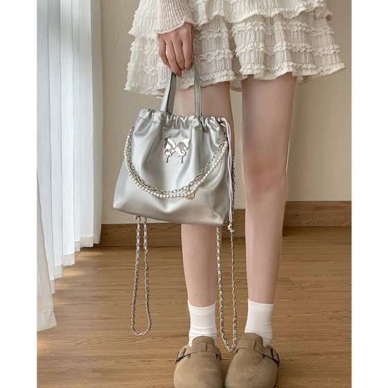Silver Butterfly Backpack Women's 2024 New Trendy Fashion Korean Pearl Chain Backpack Versatile Handbag