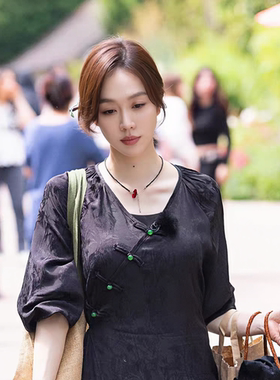 甜酷风姜妍同款丝绒花朵项链女小众设计春夏配饰串珠吊坠锁骨颈链