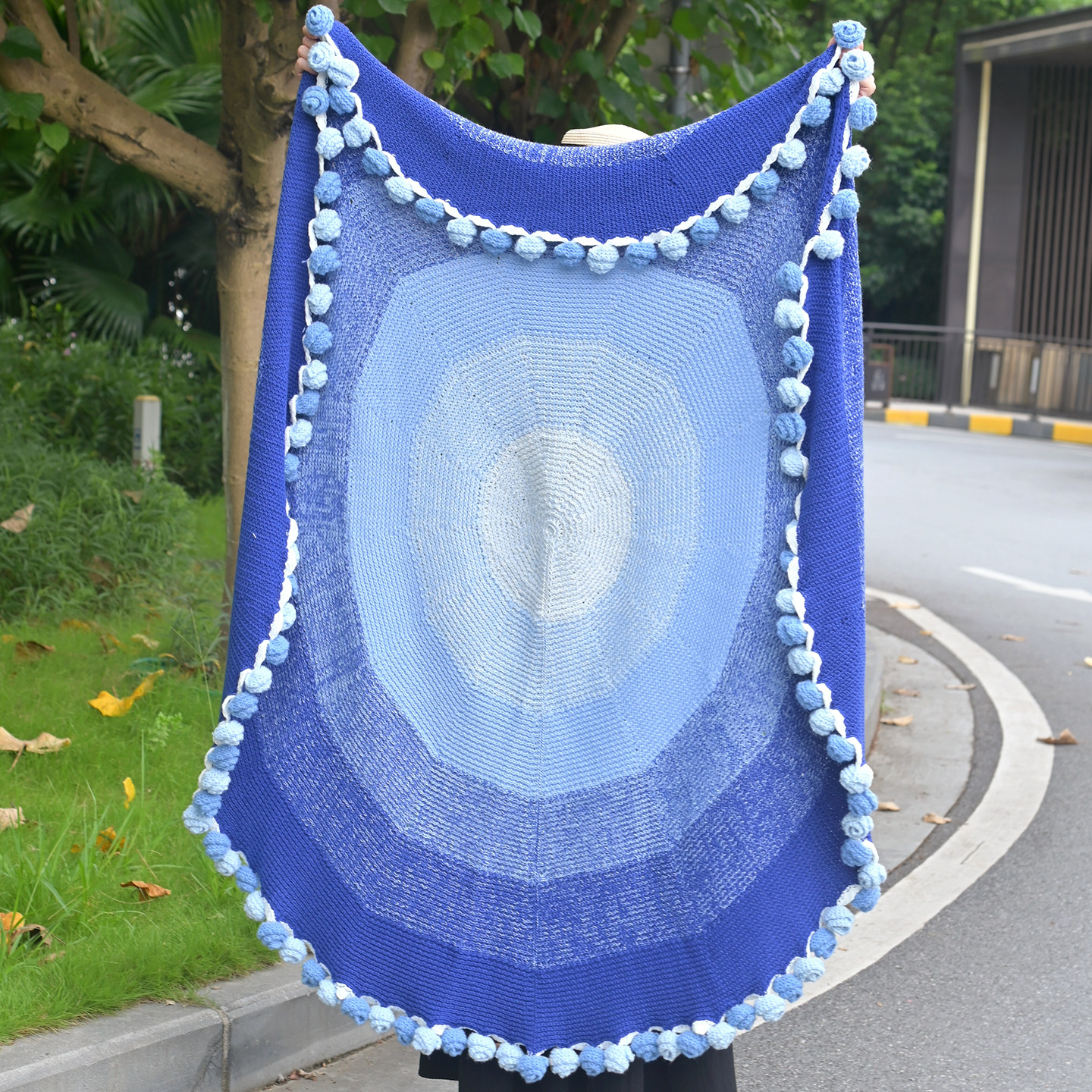 渐变蓝色玫瑰花束毯子成品针织毛线毯子教师节送女生生日礼物七夕,淘宝优惠券,粉丝福利购,淘宝优惠卷