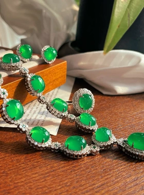 天然起光绿玉髓晚宴款项链蛋面玛瑙颈链仿翡翠饰品戒指耳钉套装