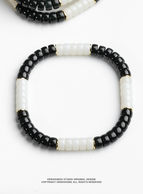 归方和田玉撞色四方药片手串