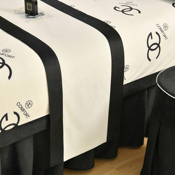 Black and white small fragrance beauty bed cover four-piece set for skin management beauty salon special light luxury bed sheet massage high-end