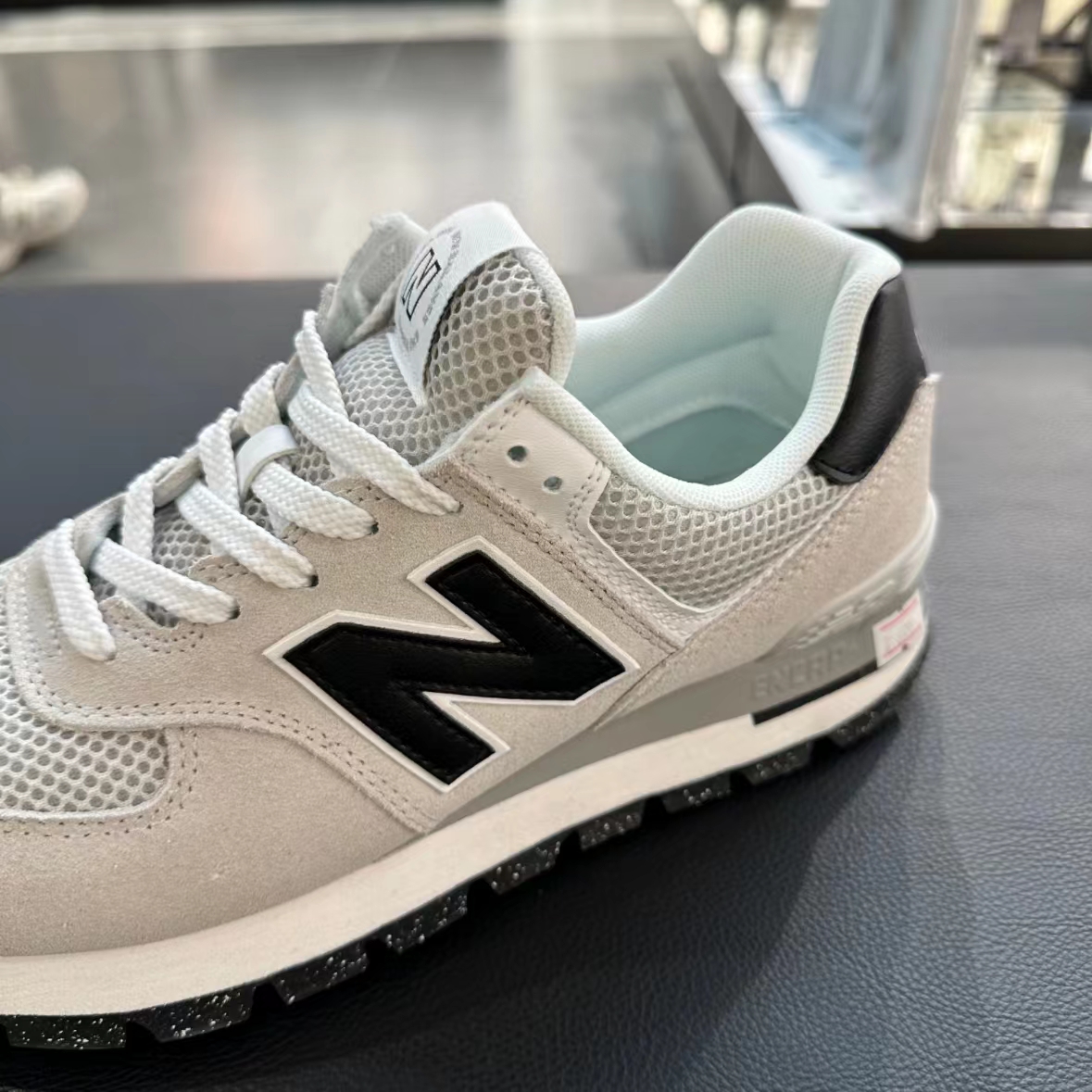 New Balance NB23秋新款男女复古休闲耐磨运动跑步鞋ML574DUG/DMG - 图2