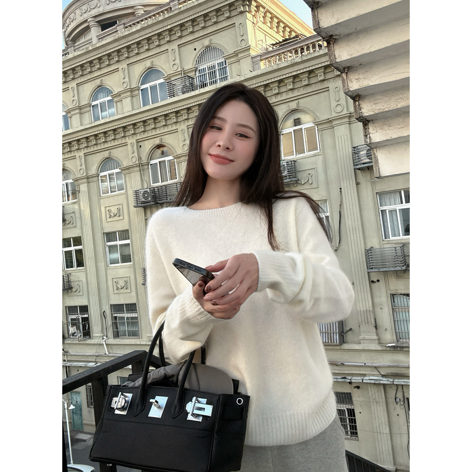 “柔雾绒感”拉绒打底 宽松版型AFM定制打底衫女内搭上衣毛衣内搭,淘宝优惠券,粉丝福利购,淘宝优惠卷