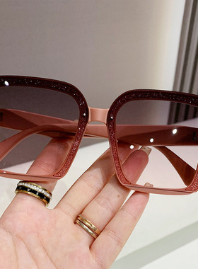 太阳眼镜女无边大框2024新款防晒防紫外线大脸显瘦墨镜炫彩遮阳镜