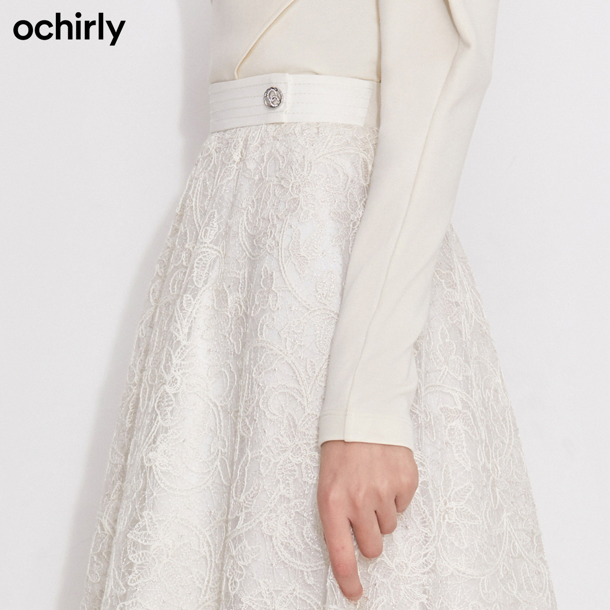 2件9折欧时力2022新款春装半身裙 ochirly半身裙