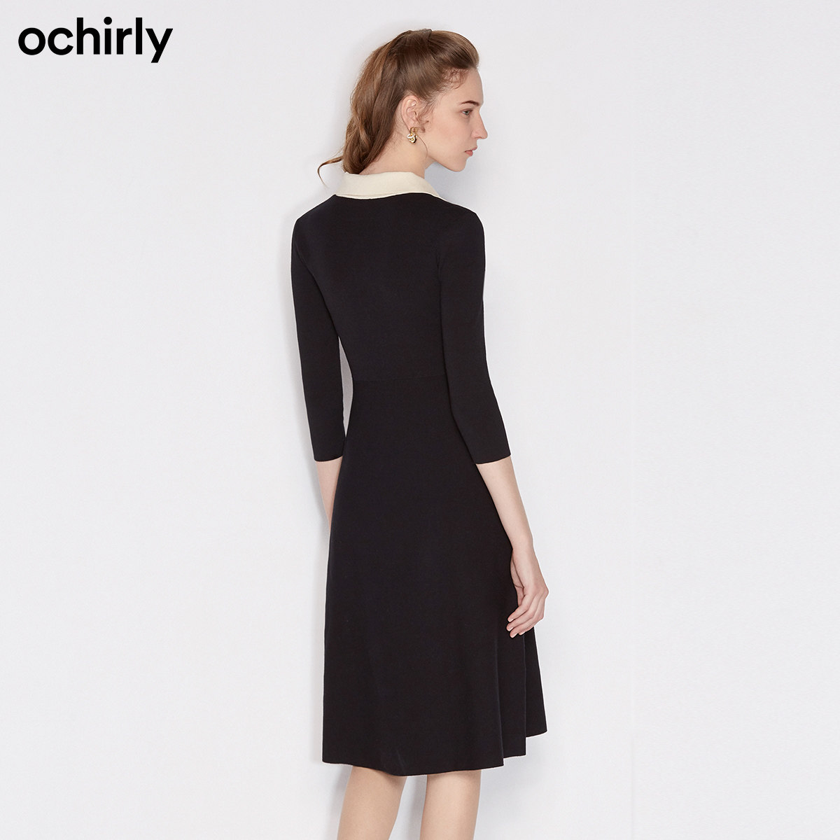 2件9折欧时力春季新品排扣连衣裙 ochirly连衣裙