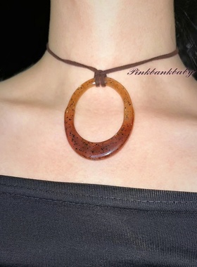 原创自制新中式y2k美拉德风亚克力圆圈绒皮绑带项圈项链女