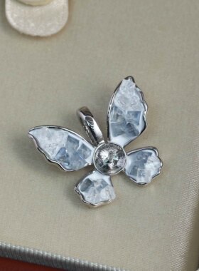 DIY珍珠配件铜镀金蝴蝶吊坠空托