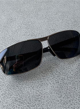 伊沃弗高档男士偏光太阳镜方形墨镜男款商务帅气黑色高清开车驾驶