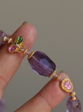 高端定制天然紫水晶磨面桶珠搭配纯银鎏金镶嵌碧玺蝴蝶紫水晶随形