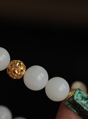 中国风天然和田玉羊脂玉手链配纯银鎏金镶嵌翡翠回纹桶珠天然南红