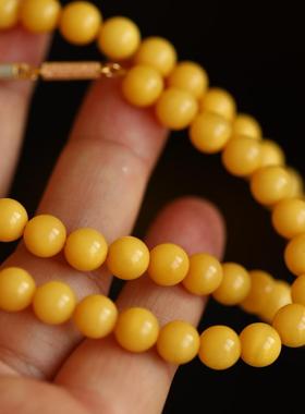 天然鸡油黄满蜜项链搭配翡翠配饰珐琅彩蝴蝶沉香珐琅彩链条