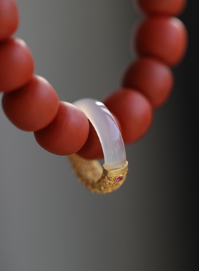 高端定制天然南红老形珠手链正宗宝山料搭配纯银鎏金镶嵌荔枝冻63