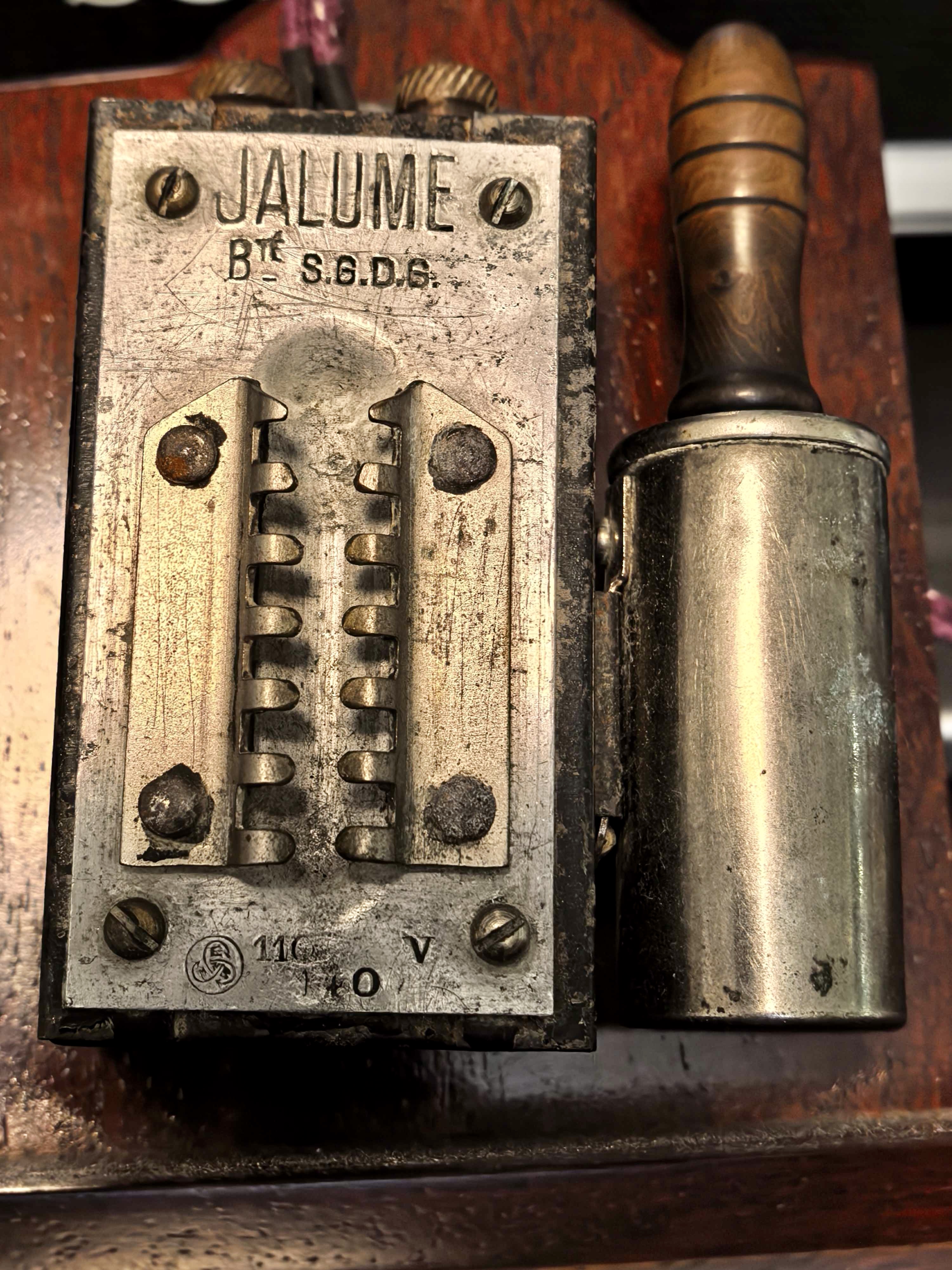 【古董煤油电混合点烟器】上世纪20年代SGDG电弧台式打火机(酷炫) - 图2