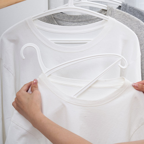 出口日本优雅弧形无痕晾衣架防肩角衣挂塑料挂衣架衣服架子晒衣撑 - 图0