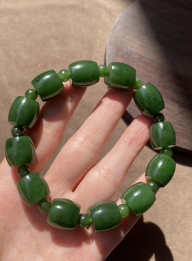 俄罗斯细腻阳绿碧玉13mm鼓珠手串