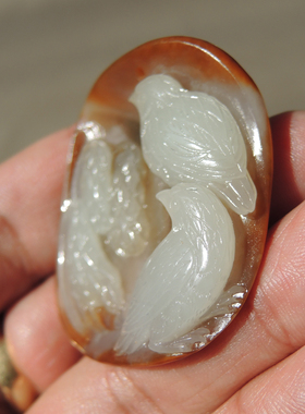 方言巨漏珍稀俏色名品全包聚金鹿皮金包银籽料挂件三色玉吊坠子R