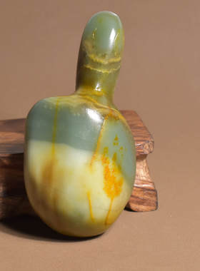 罕见和田玉特色鹿皮天蓝色蓝玉籽料包浆原石悟道摆件手把件A1