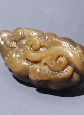 方言和田玉珍藏精工罕见新疆细腻油润且末料糖白玉貔貅把件摆件A8