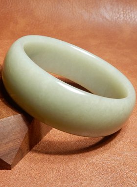 方言和田玉新疆且末蓝色基调手镯