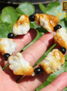 黄沁白玉独籽纯三面罗汉头手串