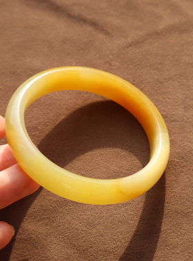 新疆且末料油润糖白玉卡54mm手镯