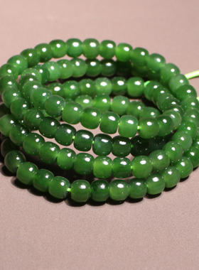 俄罗斯老坑油润细腻碧玉辣绿手串