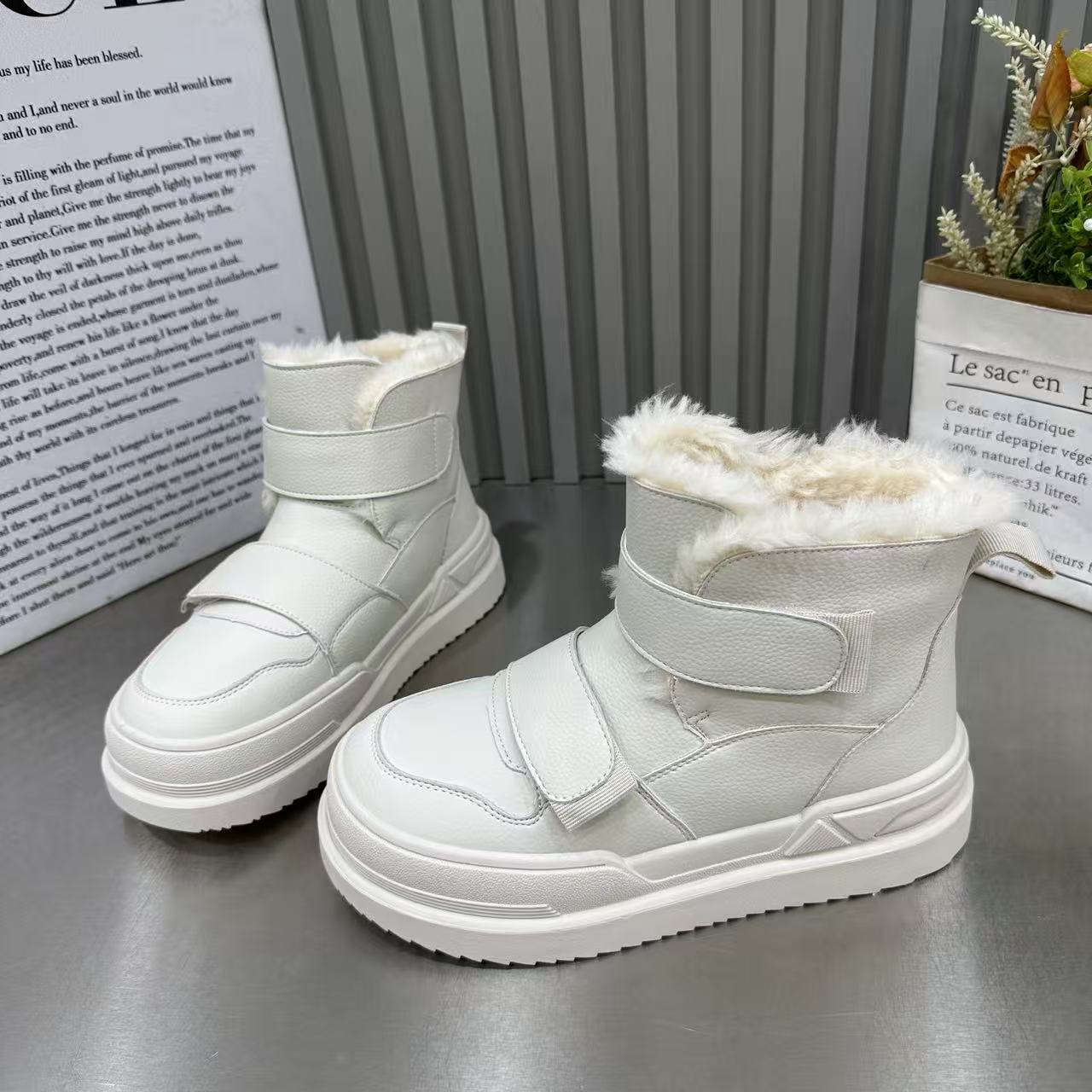 欧洲站魔术贴保暖雪地靴女2025年冬季厚底加绒防水休闲一脚蹬棉靴 - 图2