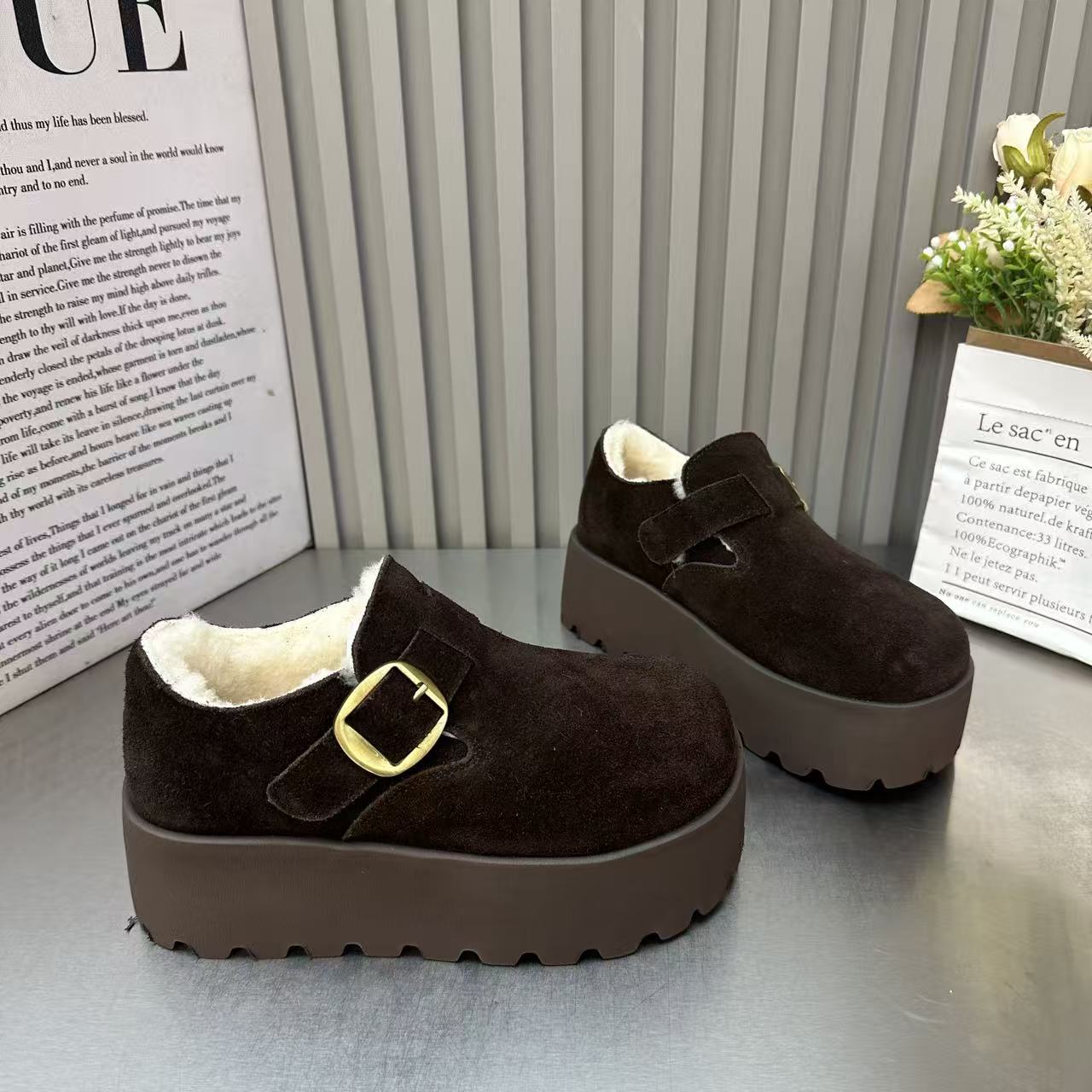 欧货磨砂厚底加绒勃肯鞋女2025冬季新款松糕小个子一脚蹬乐福棉鞋 - 图2