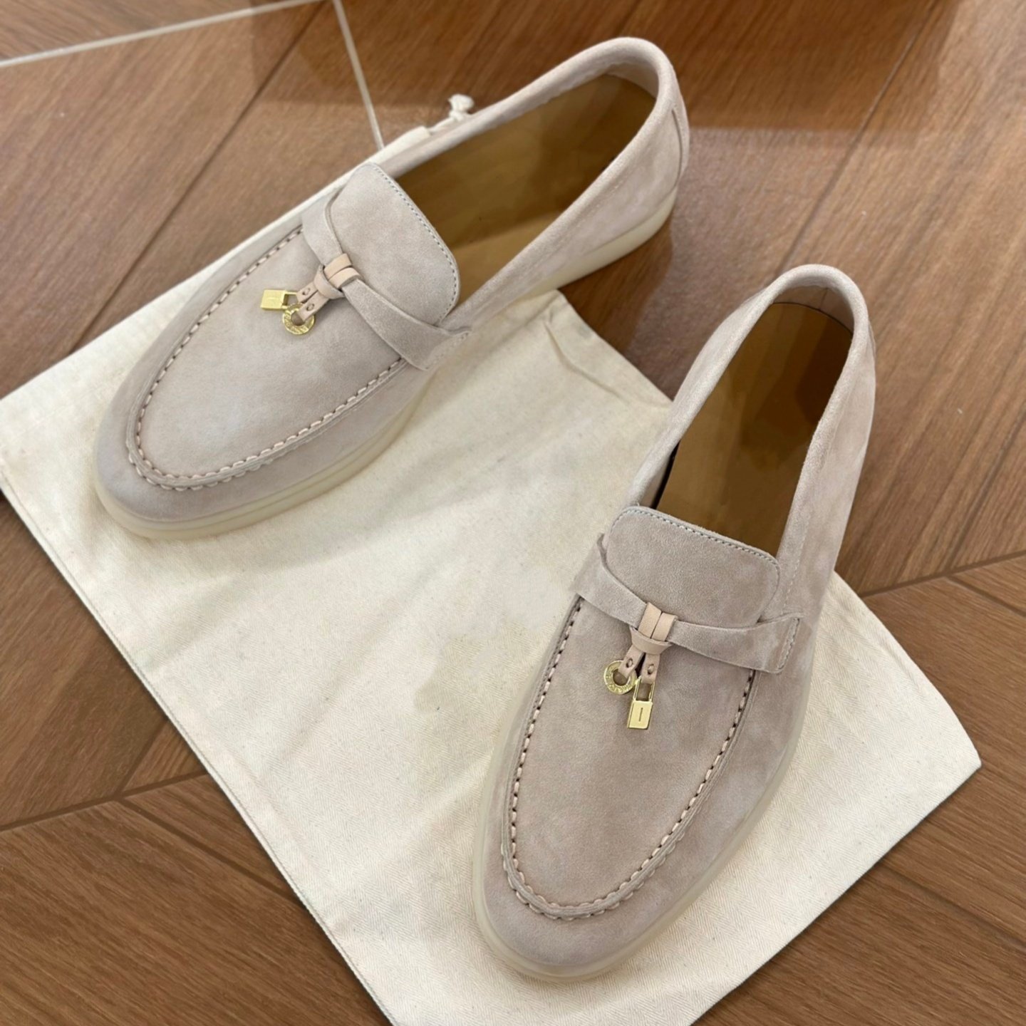 【顶板】lp乐福鞋女超软一脚蹬单鞋流苏扣老钱风懒人休闲平底鞋女,淘宝优惠券,粉丝福利购,淘宝优惠卷