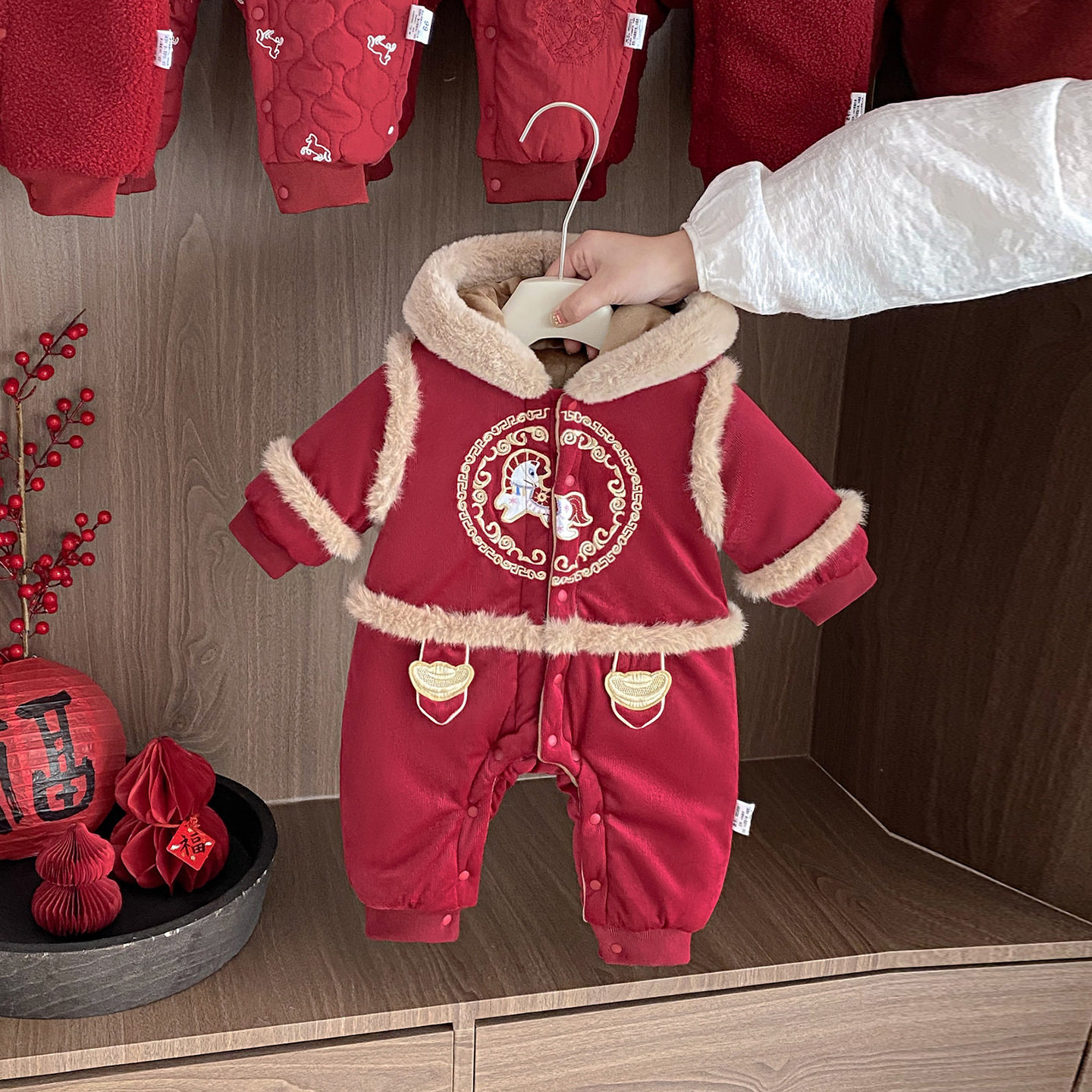 婴儿拜年服冬装过年新年装分连体衣外出服棉服男宝宝喜宴衣服加厚,淘宝优惠券,粉丝福利购,淘宝优惠卷