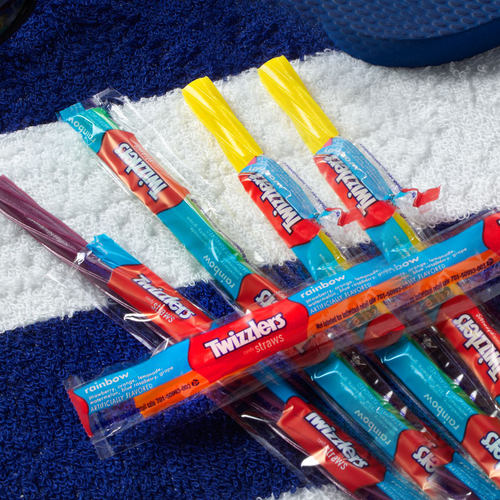 多滋乐美国甘草空心草莓樱桃酸甜味扭扭糖詹姆斯同款扭扭糖 - 图1