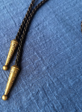 阿美咔叽复古唐草花编织项链吊坠