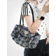 Uustudio Yabi niche original design sweetheart rebellious hot girl large capacity plaid chain single shoulder armpit bag