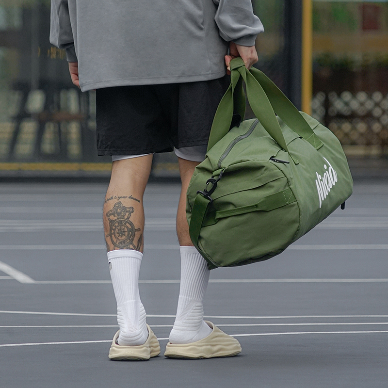NICEID large-capacity sports shoulder bag