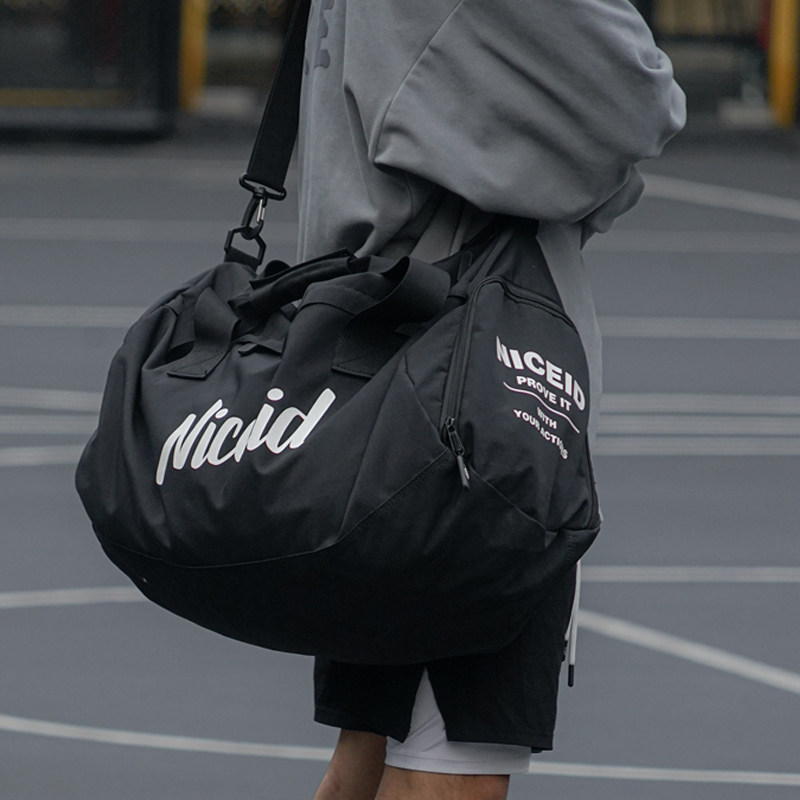 NICEID large-capacity sports shoulder bag