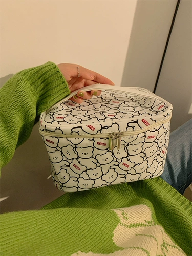 Милая косметичка, портативная вместительная и большая брендовая сумка через плечо, высококачественный ящик для хранения для ухода за кожей, с медвежатами, изысканный стиль