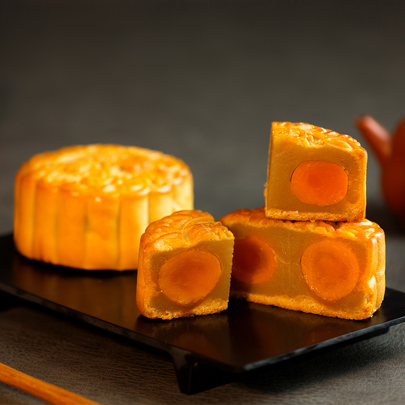 澳门永辉 蛋黄莲蓉月饼 500g铁盒装 双重优惠折后￥39包邮 淘金币可抵扣2.2元