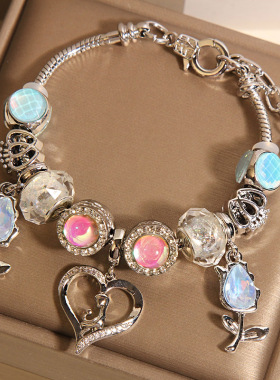 新中式蓝色琉璃珠手链女轻奢小众精致高级感爱心花朵吊坠手串手环