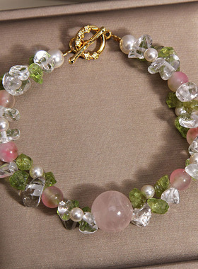 招桃花粉晶串珠手链女款轻奢小众高级感橄榄绿水晶碎石转运珠手串