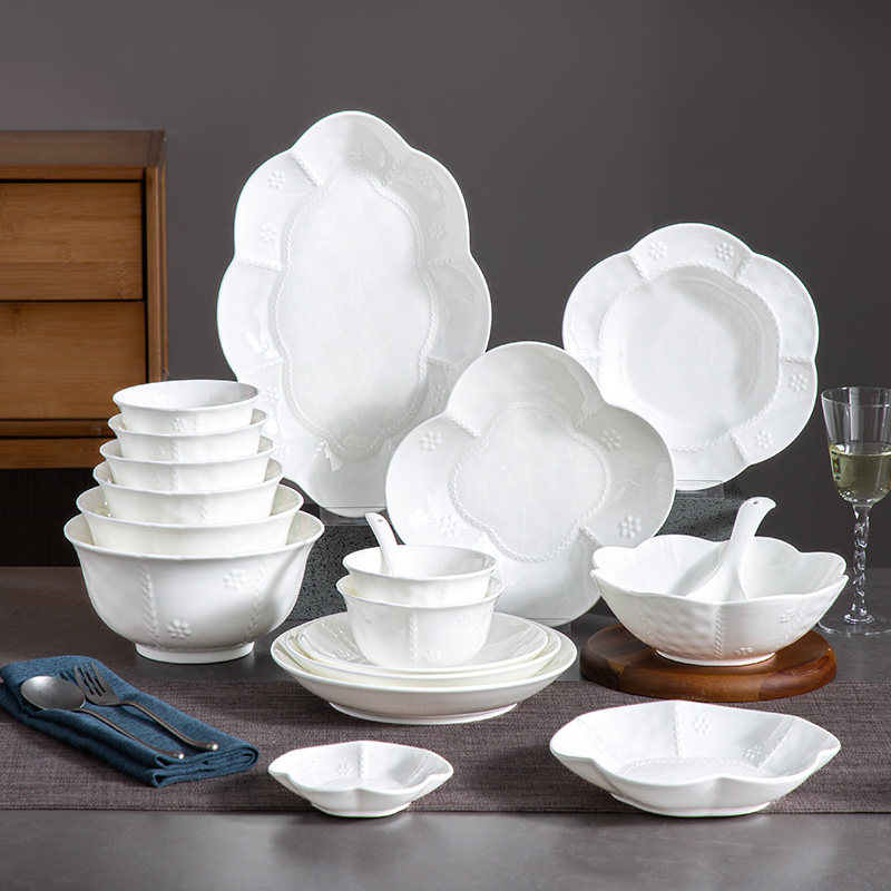 米饭碗家用白色浮雕汤碗碟盘子勺子陶瓷餐具套装微波炉洗碗机专用