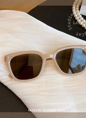 中国红板材ins墨镜女多边形偏光