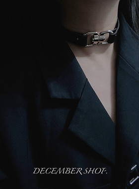 包邮酷帅禁欲系锁骨链黑色皮带颈带choker金属锁扣夸张项圈表演配