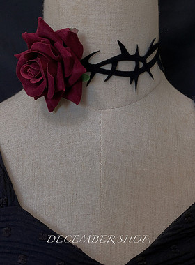 新款玫瑰花复古绑带可调节choker项圈女哥特项链吸血鬼颈链万圣节