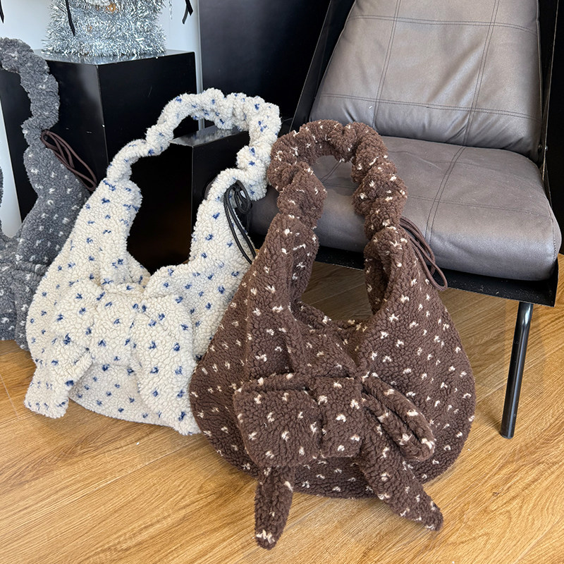 冬季毛绒系列包包立体蝴蝶结抽绳单肩斜挎大容量韩系包包女,淘宝优惠券,粉丝福利购,淘宝优惠卷