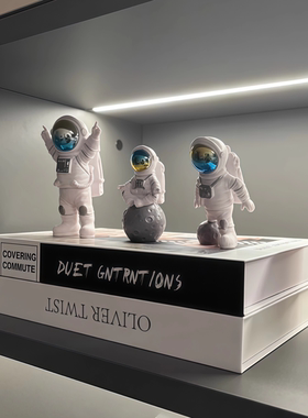 宇航员车载小摆件桌面装饰摆设品