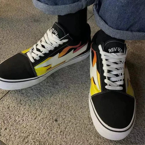 Месть x Storm Sweenge Storm Lightning Shoe Low Skateboard Shoes Мужские и женские спортивные тенденции Canvas